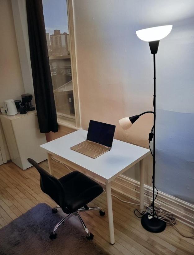 Booking-Eddy- Single Room With Self Check-In Hull Buitenkant foto