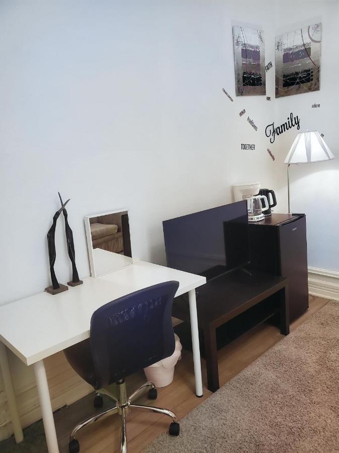 Booking-Eddy- Single Room With Self Check-In Hull Buitenkant foto